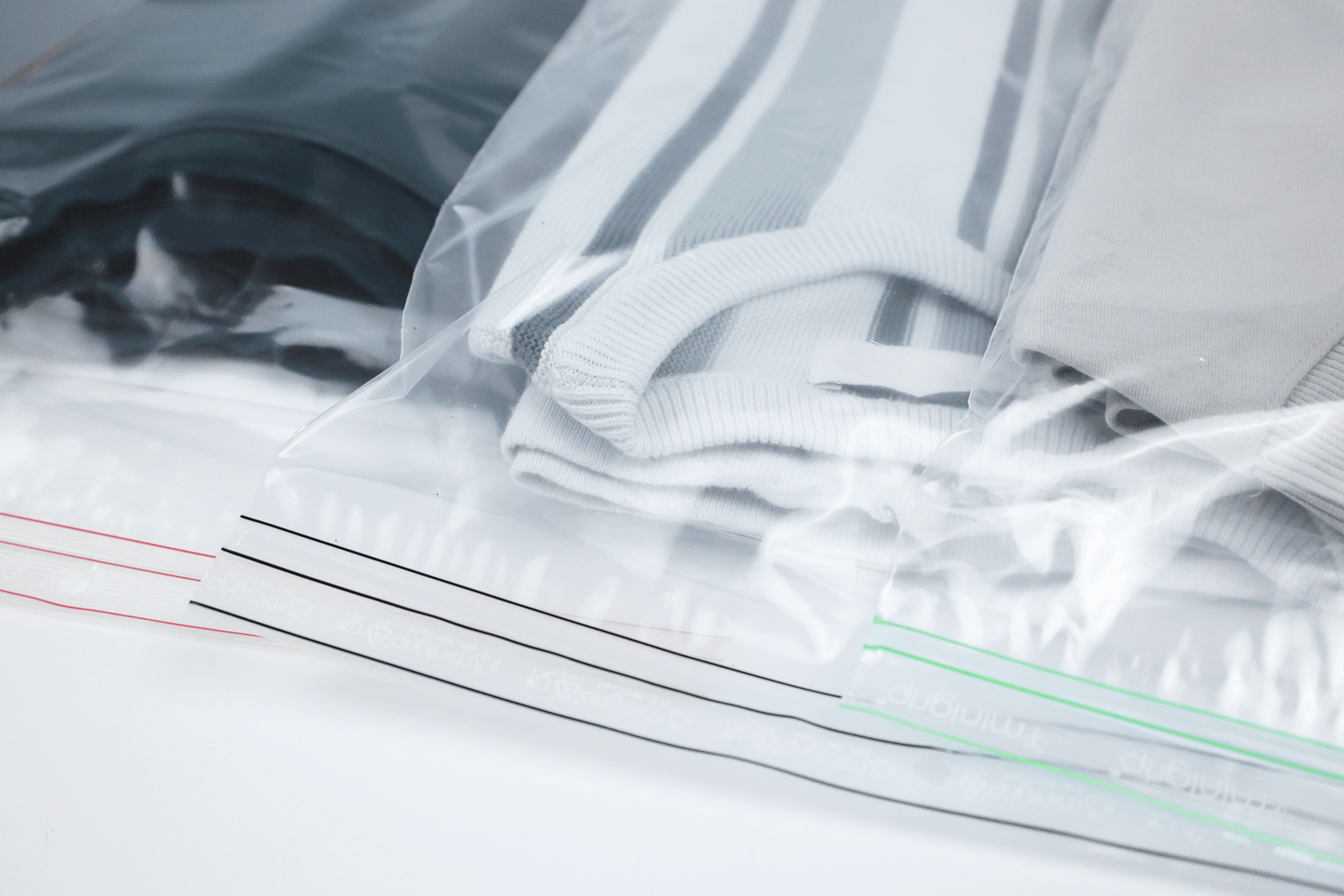 Sachet minigrip® pour vêtement